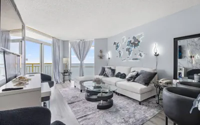 Bay Watch Resort 1817