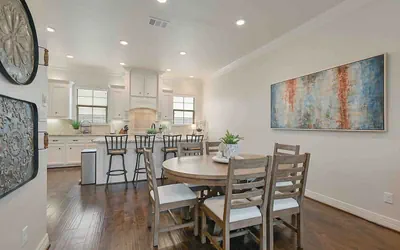 Photo 2 - Northgate Nest Cozy & Convenient 2BR 3BA Office Steps from A&M