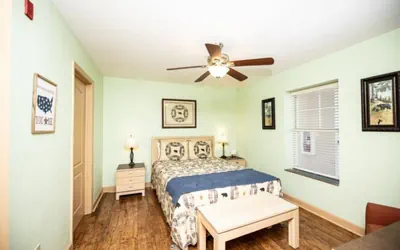Photo 5 - The Cove - Unit 1302 - Mountain View Condos