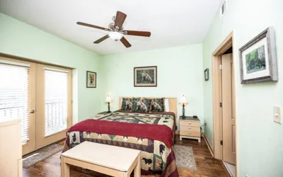 Photo 3 - The Cove - Unit 1302 - Mountain View Condos