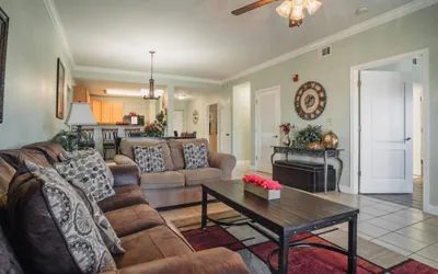 Photo 3 - Bearly Available- Unit 1505 - Mountain View Condos