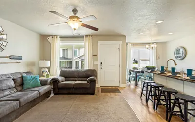 Photo 5 - Seasons at Bear Lake by Cloud Dream Homes