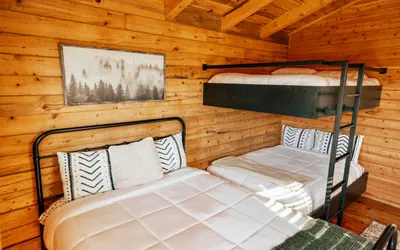 Photo 3 - Thousand Lake Lodge - Cabin 2