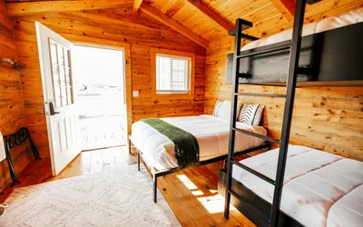 Photo 4 - Thousand Lake Lodge - Cabin 2