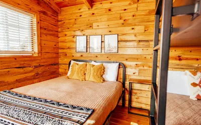 Photo 4 - Thousand Lake Lodge - Cabin 6