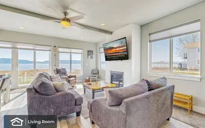 Photo 2 - Bear Lake Shoreline by Cloud Dream Homes