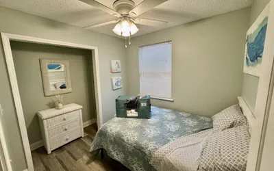 Photo 4 - Ocean Lakes 2BR | Golf Cart Included | Beach Cottage