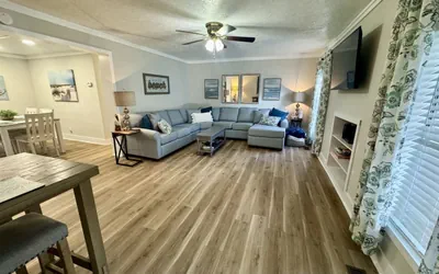 Ocean Lakes + Pet Friendly + 2 Free Golf Carts