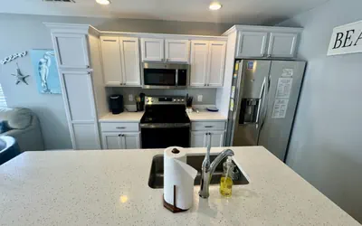 Photo 5 - Ocean View Beach Retreat | Free Golf Cart | 6th House to the Beach | Ocean Lakes Family Campground