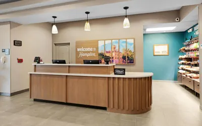 Photo 4 - Hampton Inn & Suites New Braunfels