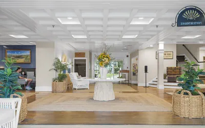 Photo 4 - Nantucket Inn