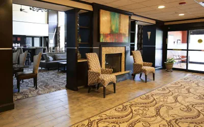 Photo 4 - Hampton Inn & Suites McAlester