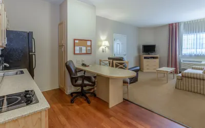 Photo 5 - Candlewood Suites Minot by IHG