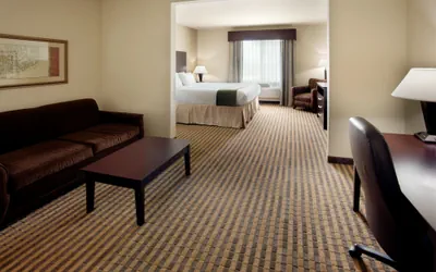 Photo 4 - Holiday Inn Express Marble Falls by IHG