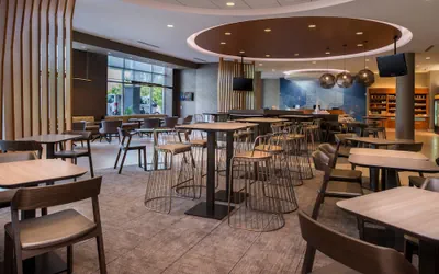 Photo 3 - SpringHill Suites by Marriott Pittsburgh Southside Works