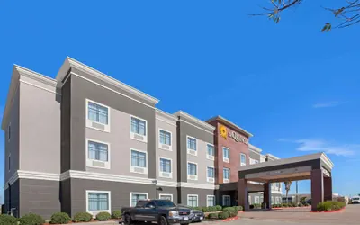 La Quinta Inn & Suites By Wyndham Houston Pasadena North