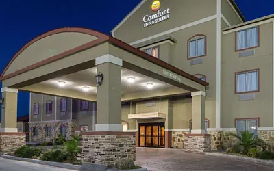 Photo 2 - Comfort Inn & Suites Monahans I-20