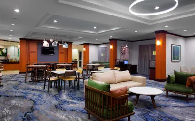 Photo 2 - Fairfield Inn & Suites by Marriott Montgomery EastChase Pkwy