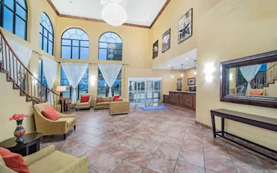 Photo 4 - Baymont by Wyndham Cuero
