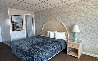 Photo 4 - Jetty Motel