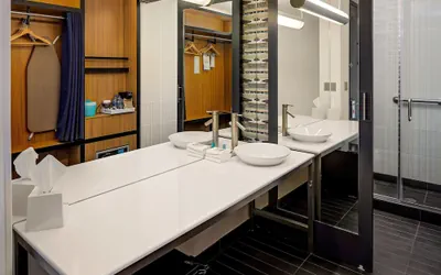 Photo 4 - Aloft by Marriott Chapel Hill
