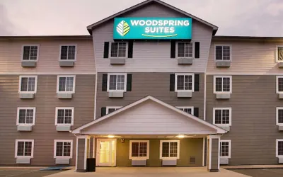 Photo 2 - WoodSpring Suites Baton Rouge Airline Highway