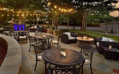Photo 3 - Atlanta Airport Marriott Gateway