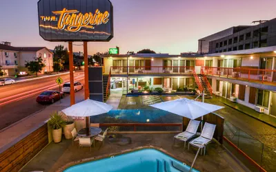 Photo 2 - The Tangerine - A Burbank Hotel