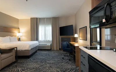 Photo 4 - Candlewood Suites Enterprise by IHG