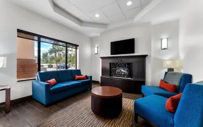 Photo 3 - Comfort Inn & Suites Augusta West Near Fort Gordon
