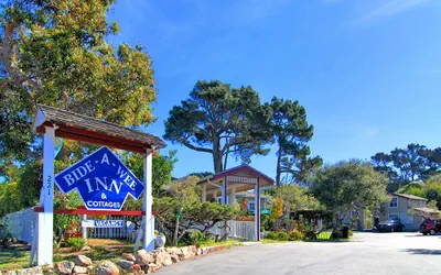 Photo 2 - Bide-A-Wee Inn
