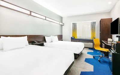 Photo 5 - Microtel Inn & Suites by Wyndham Austin Airport
