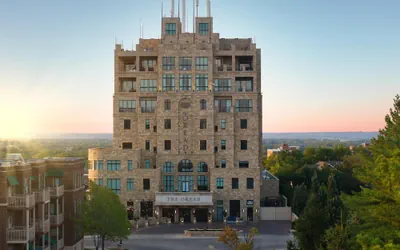 Photo 2 - The Oread Lawrence, Tapestry Collection by Hilton