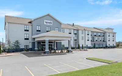 Spark by Hilton Shawnee