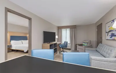 Photo 5 - Candlewood Suites Houston (The Woodlands) by IHG