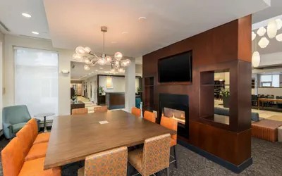Photo 4 - Hilton Garden Inn Silver Spring White Oak