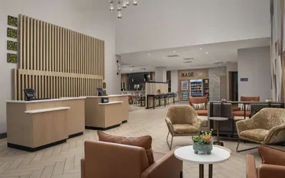 Photo 4 - Doubletree by Hilton Chattanooga Hamilton Place