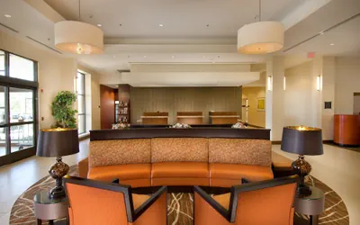 Photo 4 - DoubleTree by Hilton Sterling - Dulles Airport