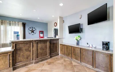 Photo 4 - Rodeway Inn & Suites Port Arthur - Groves