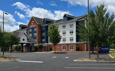 Photo 2 - Comfort Inn & Suites Concord (Kannapolis)