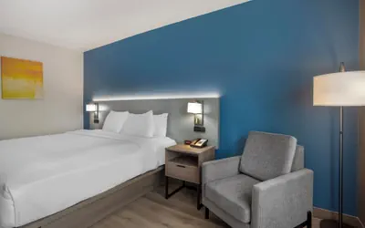 Photo 5 - Comfort Inn & Suites Concord (Kannapolis)