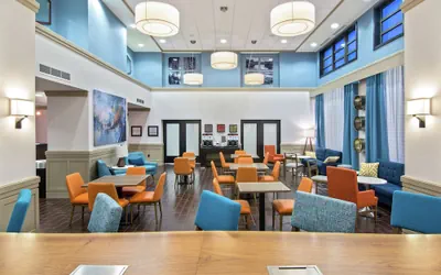 Photo 5 - Hampton Inn & Suites Spokane Valley