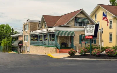 Photo 2 - Simmons Motel