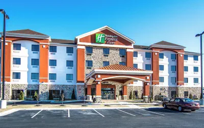 Holiday Inn Express & Suites Elkton - University Area by IHG