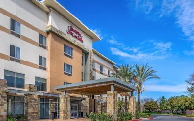 Hampton Inn & Suites Riverside/Corona East