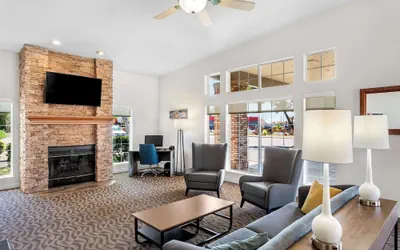 Photo 4 - Comfort Inn & Suites Susanville