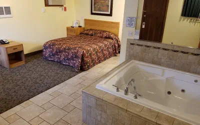 Photo 5 - Black Hawk Motel and Suites