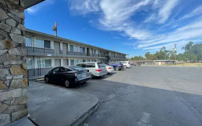 Photo 2 - Motel 6 Hermison, OR - Umatila
