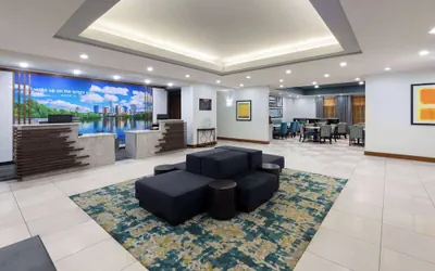 Photo 4 - La Quinta Inn & Suites by Wyndham Austin NW/Lakeline Mall