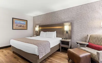 Photo 2 - Best Western Moriarty Heritage Inn